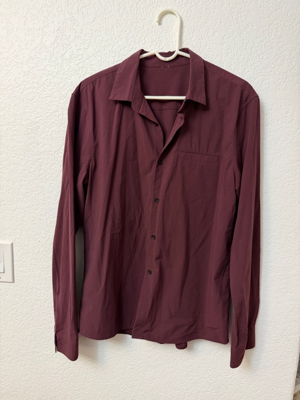lululemon athletica Men's Long-Sleeve Button-Down Shirt in Burgundy